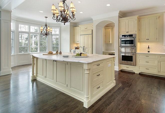 shiny laminate flooring in modern kitchen in Cable